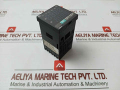 Part No: Pxr4Tay1-fv070 Fuji Electric 50/60Hz Temperature Controller 100-240Vac