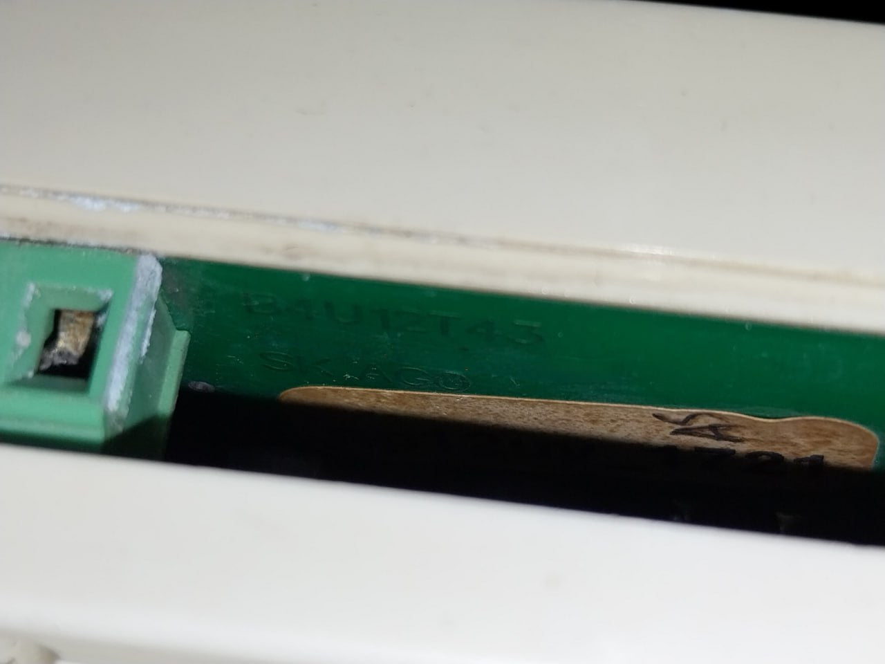 Pb4/12Yb/T/ Rv4/12Uv/T Measurement Unit 220V B4U12T43 0–40Ma