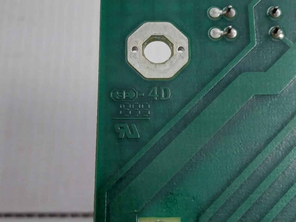 Pcd4-C200-Screw-Terminal-Block-Interface-Module-4-431-5097-0-B-10-Saia-208986-5