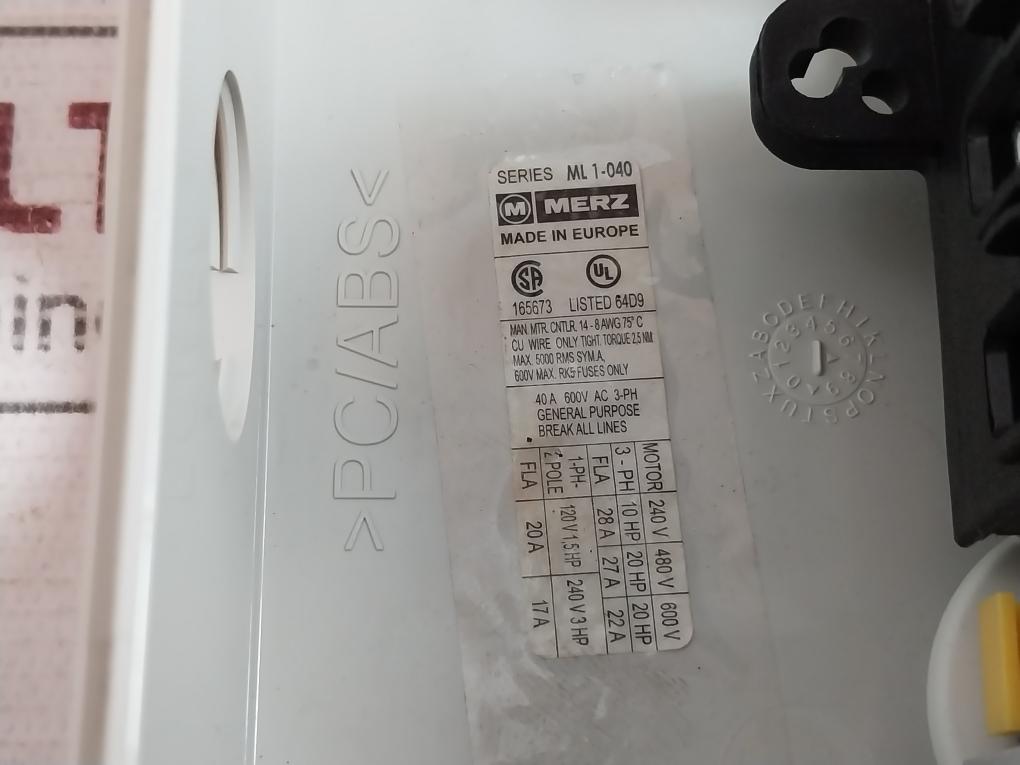 Pce 75242-3 Switch Interlocked Socket Awd 32A 4P 3H Ip66/ Ip67