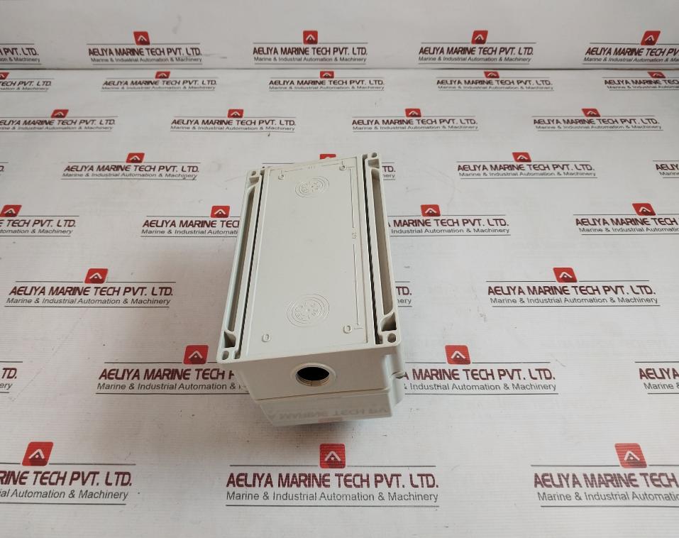 Pce 75242-3 Switch Interlocked Socket Awd 32A 4P 3H Ip66/ Ip67