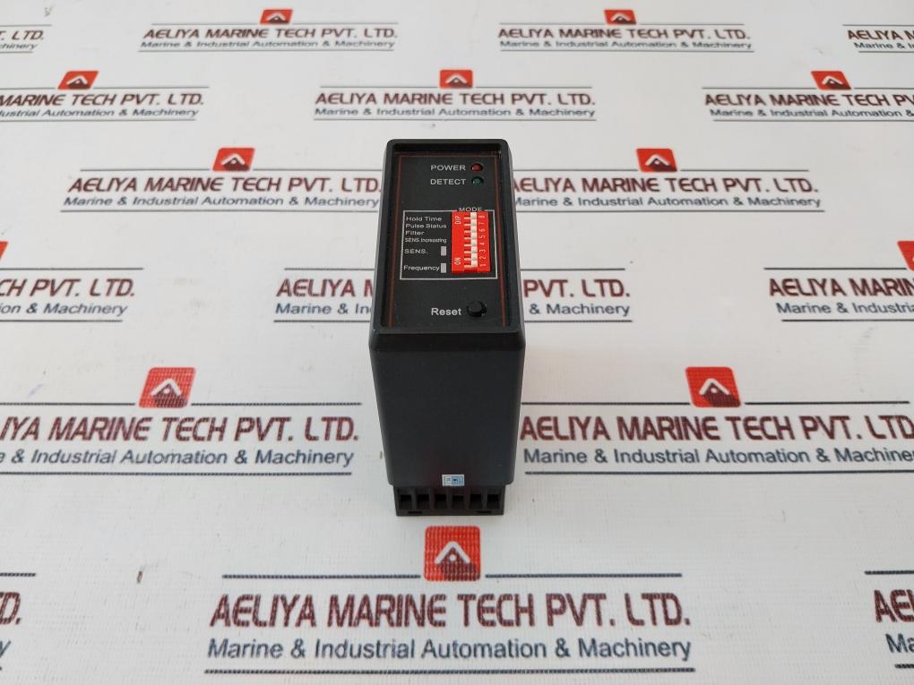 PD-132 Single Channel Vehicle Loop Detector with MT740 Base AC220V