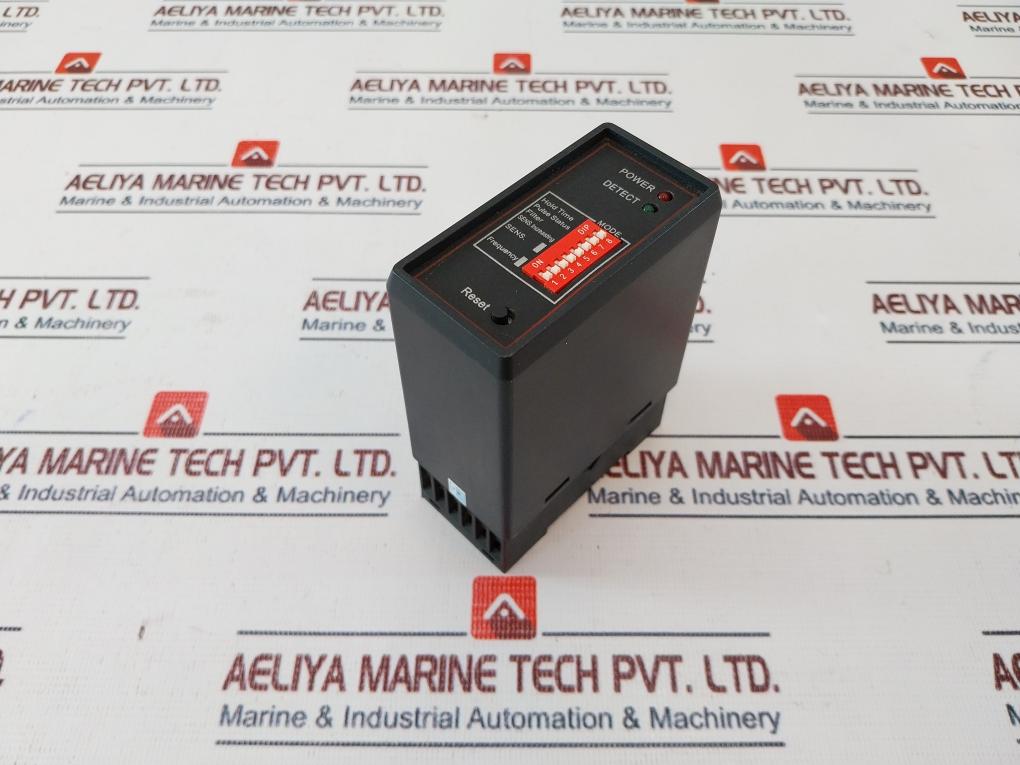 PD-132 Single Channel Vehicle Loop Detector with MT740 Base AC220V