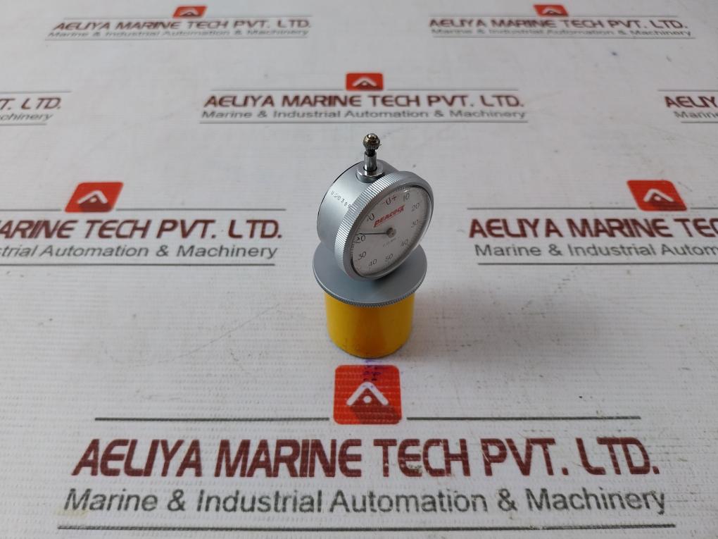 Peacock 0.01 Mm Dial Inside Gauge U00399