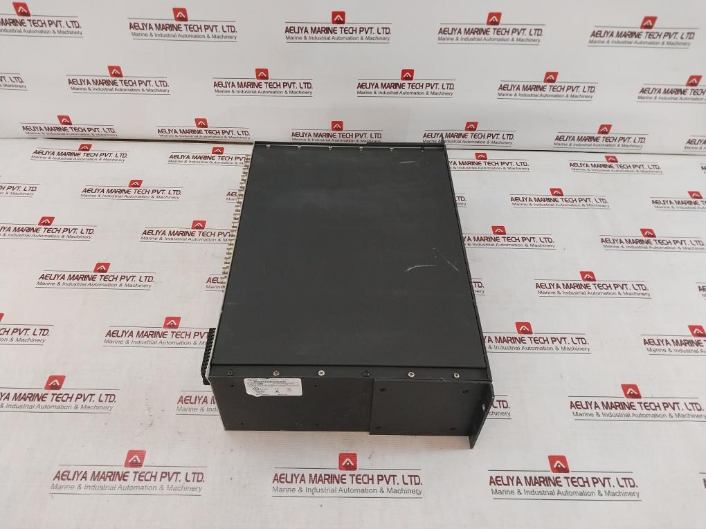 Pelco Cm6800-32X6-x Matrix Switcher/Controller 50/60Hz 120/230V