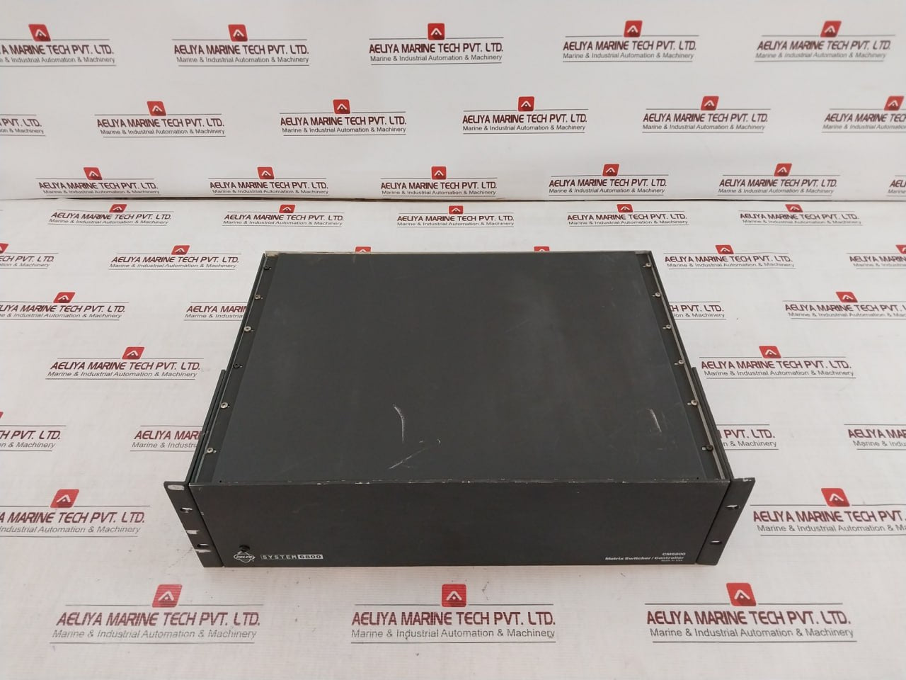 Pelco Cm6800-32X6-x Matrix Switcher/Controller 50/60Hz 120/230V