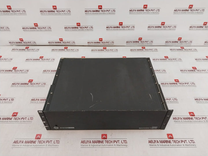 Pelco Cm6800-32X6-x Matrix Switcher/Controller 50/60Hz 120/230V