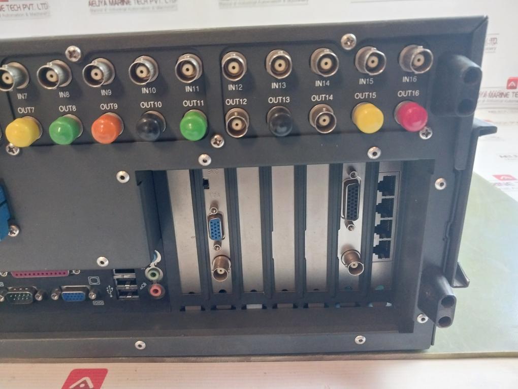 Pelco Dx8116-250 16 Channel Hybrid Video Recorder 100-240V 50/60Hz