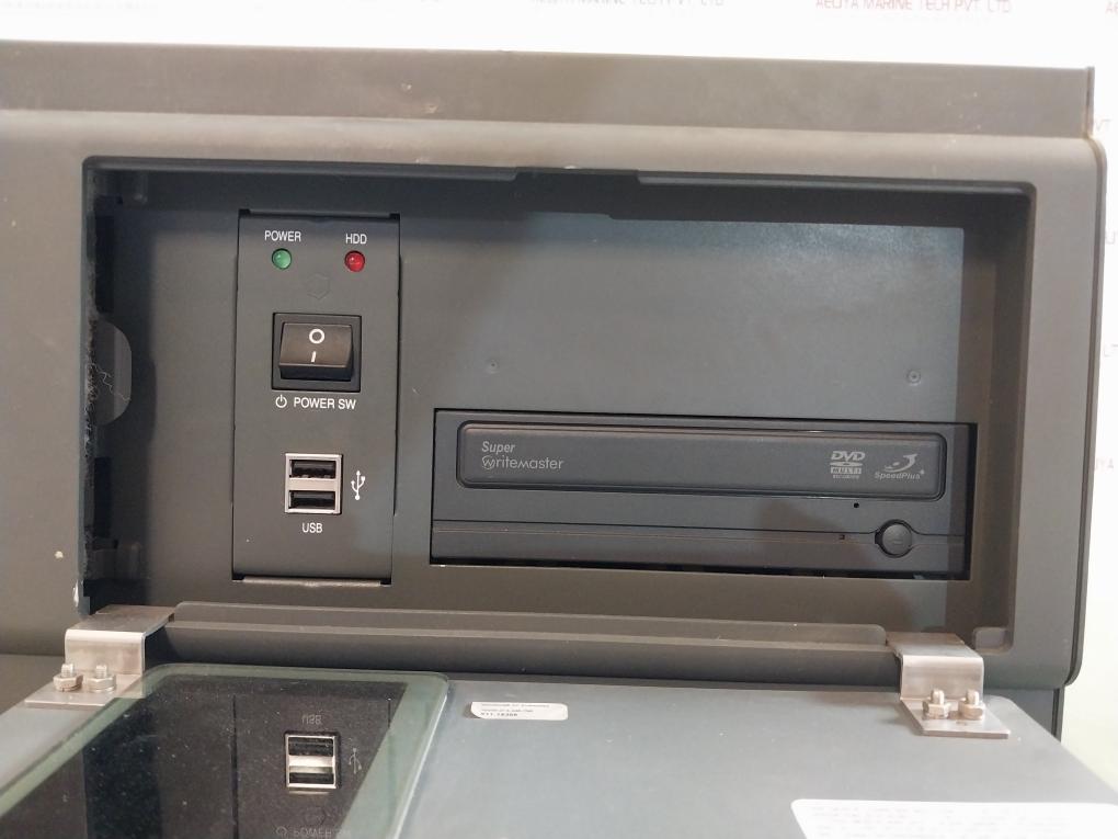 Pelco Dx8116-250 Digital Video Recorder Dx 8100 Series 100-240V 50/60Hz Ver: 1.2