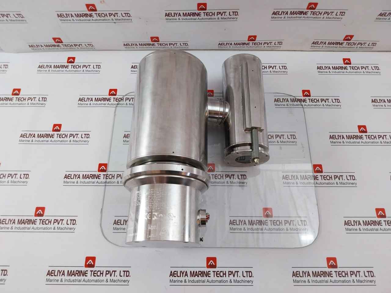 Pelco Ipsxm-2 Explosionproof Camera System Type 4x Enclosure 50-60hz 60w 24v