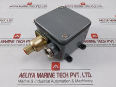 Penn P72Ae-11 Automatic Pressure Controller 20"-100 Psig 120-600 Vac 57.5 Va