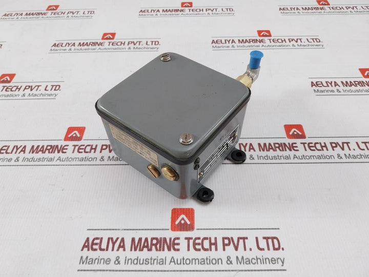 Penn P72Ae Automatic Pressure Controller 20