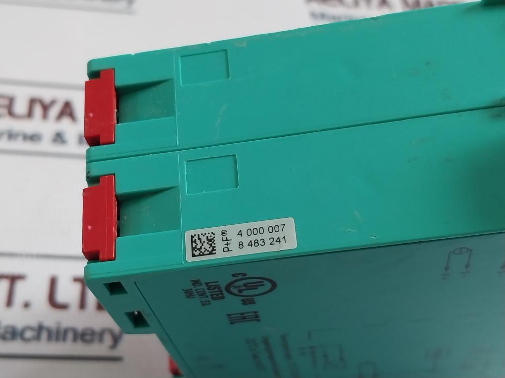 Pepperl+Fuchs Kfd2-crg2-1.D Signal Isolator Safety Barrier 255621