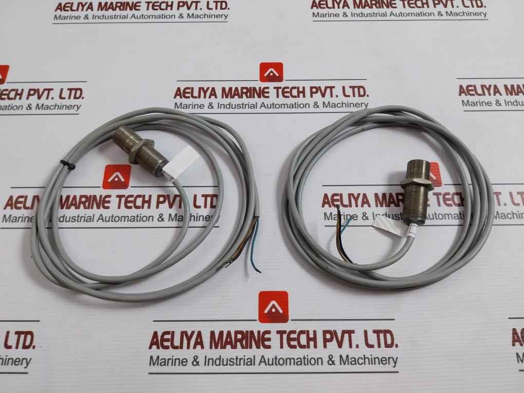 Pepperl+Fuchs Nbb5-18Gm50-e0 Proximity Sensor 10–30Vdc 200Ma