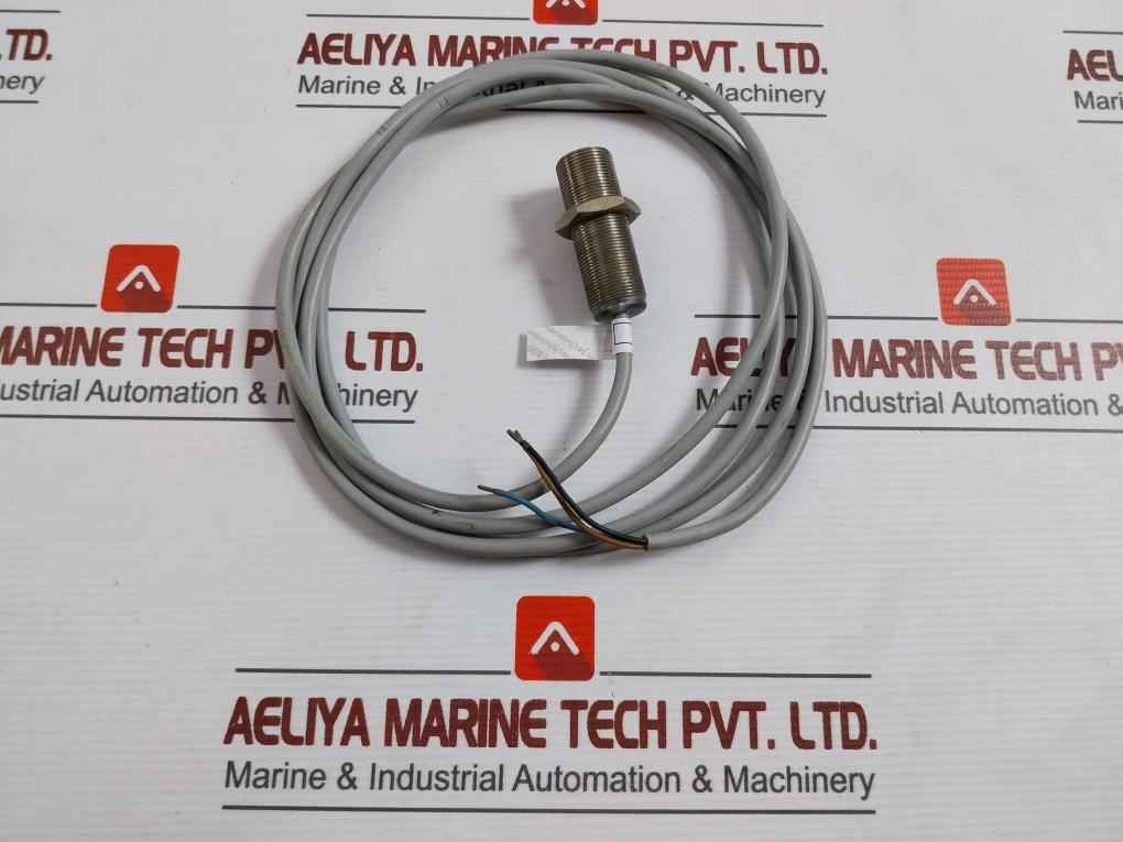 Pepperl+Fuchs Nbb5-18Gm50-e0 Proximity Sensor 10–30Vdc 200Ma