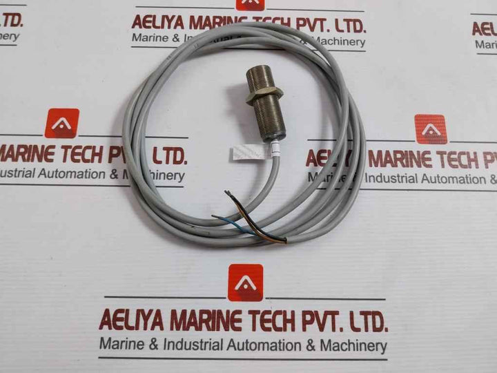 Pepperl+Fuchs Nbb5-18Gm50-e0 Proximity Sensor 10–30Vdc 200Ma
