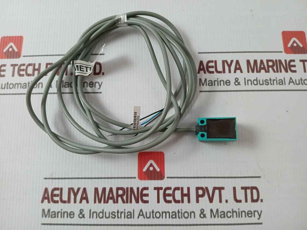 Pepperl+Fuchs Nbn5-f7-e0 Inductive Sensor 2 Meter 800730 10-30V 100Ma