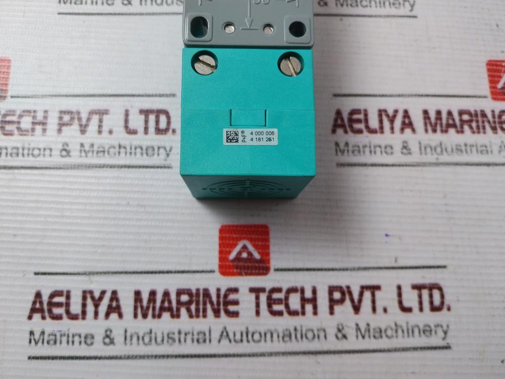 Pepperl+Fuchs Nj15S+U4+N Proximity Switch Sensor 106680 10120Psis24