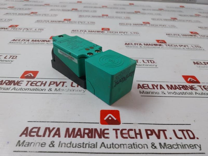 Pepperl+Fuchs Nj20+U1+W 36684S Proximity Switch Sensor 20-253Vac 45-65Hz