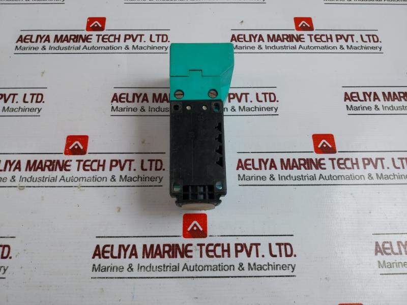 Pepperl+Fuchs Nj40+U1+E2 Proximity Switch 10-30V 200Ma