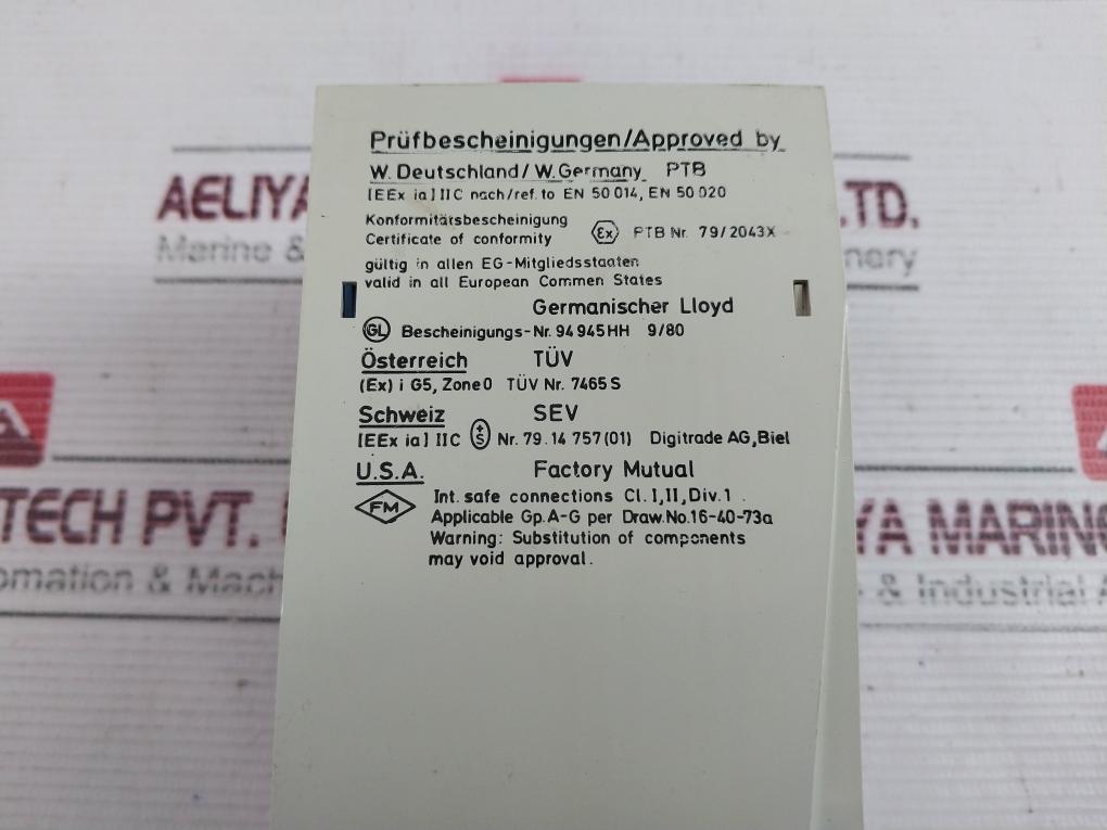 Pepperl+Fuchs We 77/Ex2 Isolated Switch Amplifier 01543 S