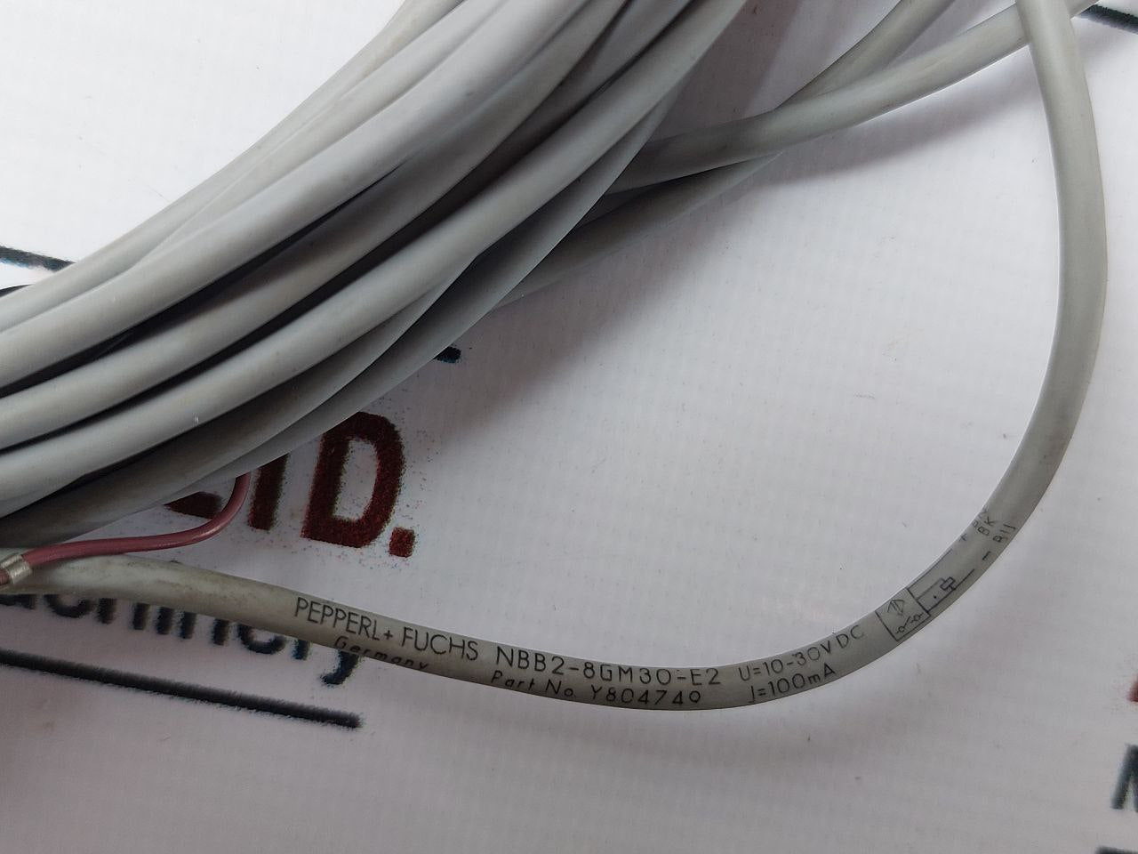 Pepperl+Fuchs Y804749 Inductive Sensor Nbb2-8Gm30-e2 9 Meter