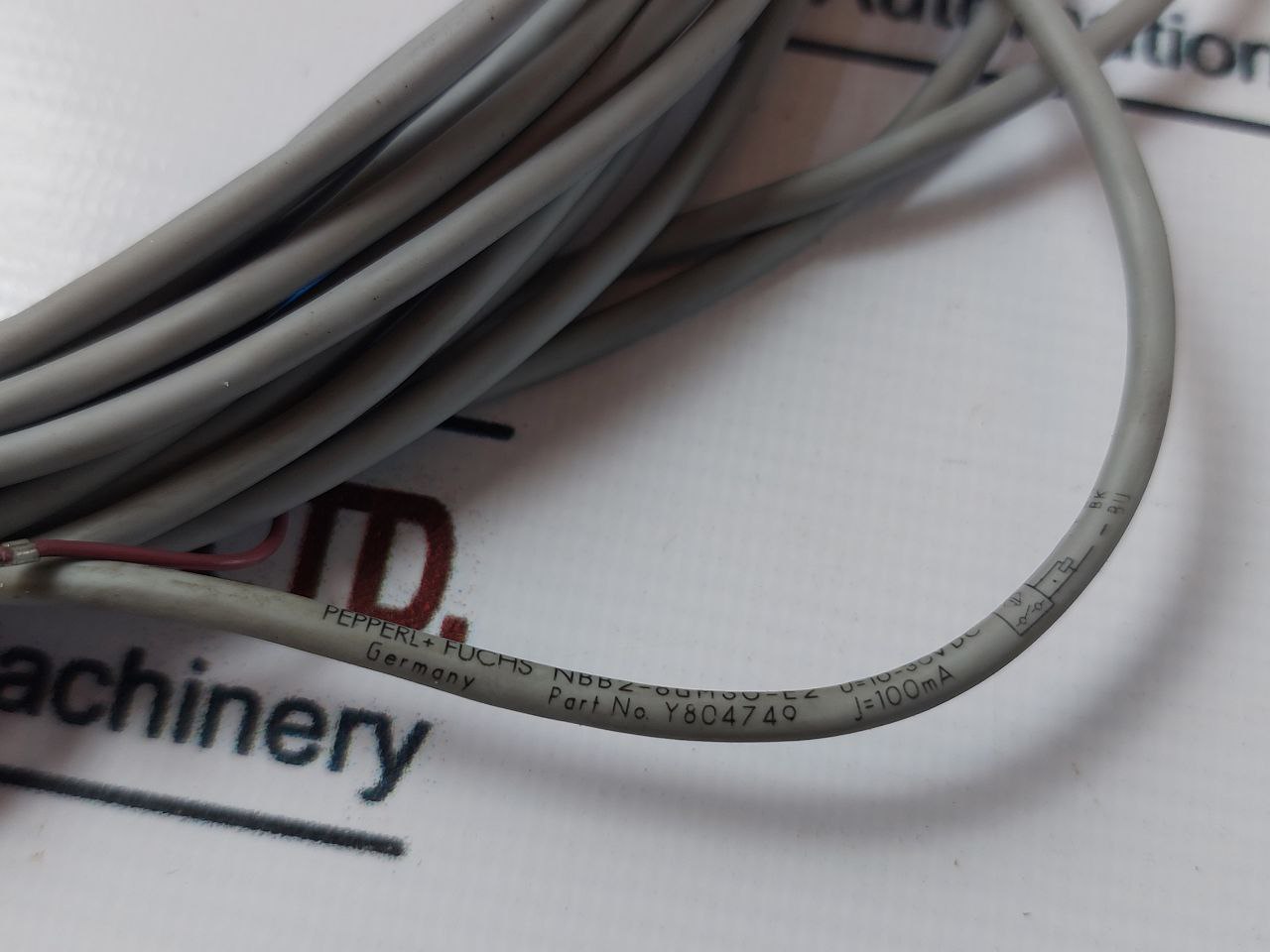 Pepperl+Fuchs Y804749 Inductive Sensor Nbb2-8Gm30-e2 9 Meter