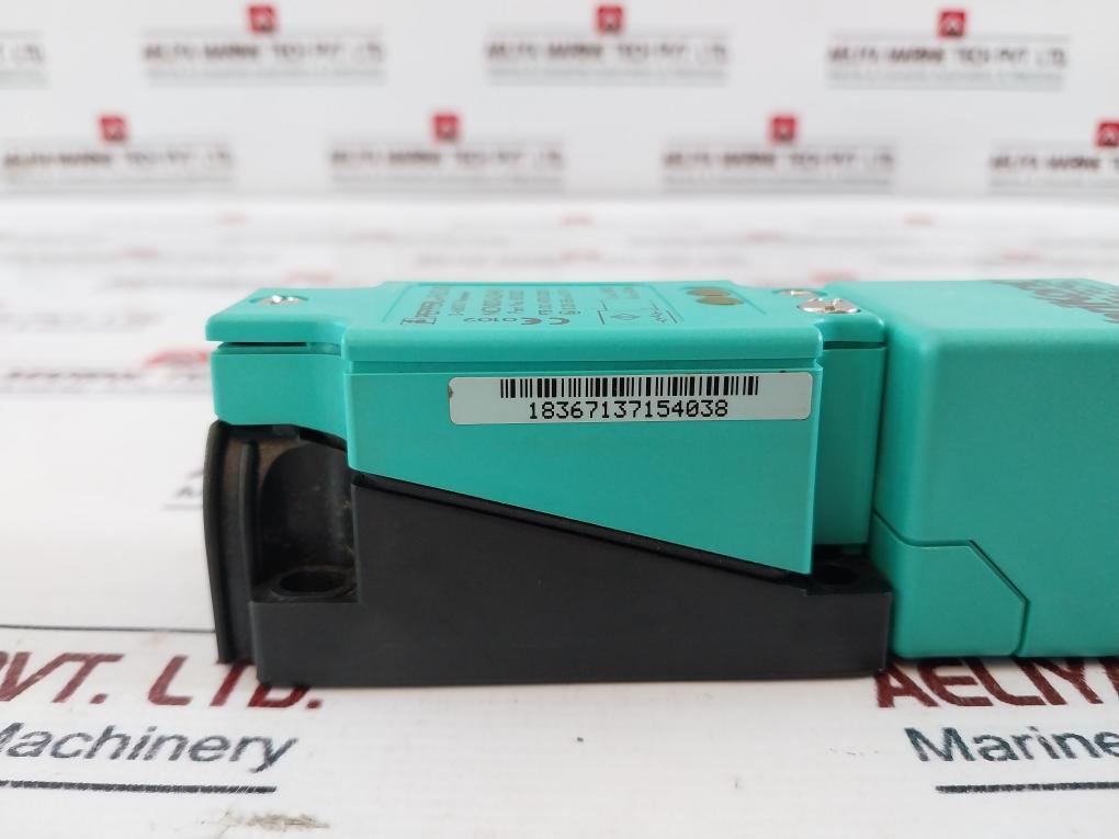 Pepperl+fuchs Ncn30+u2+n0 Proximity Sensor With Movable Active Face 800821