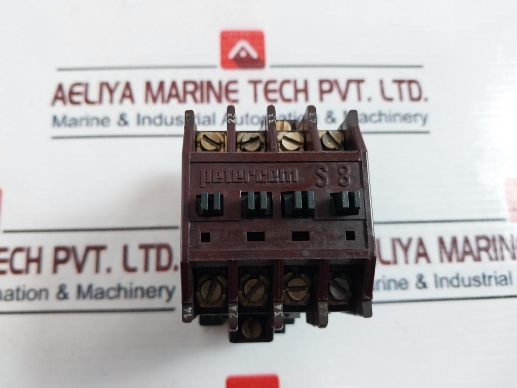 Petercem Kos 8 Auxiliary Contact Block 500V 50/60 Hz