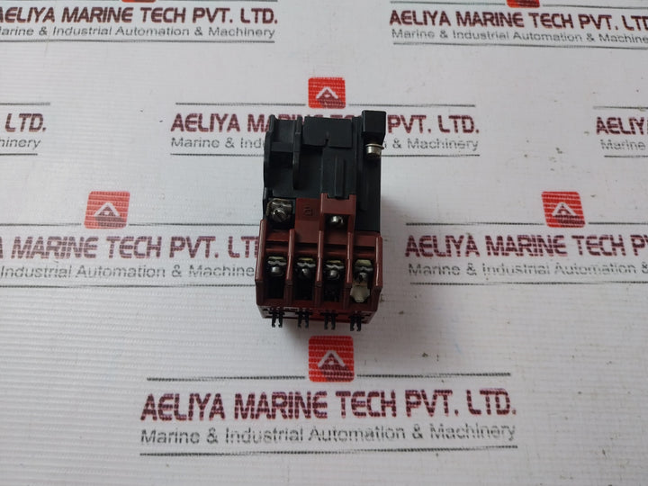 Petercem Kos 8 Contactor Relay 500V 50/60Hz