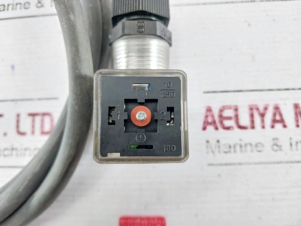 Peters Gda3Yt Solenoid Connector 24V Ac/Dc 2 Meter