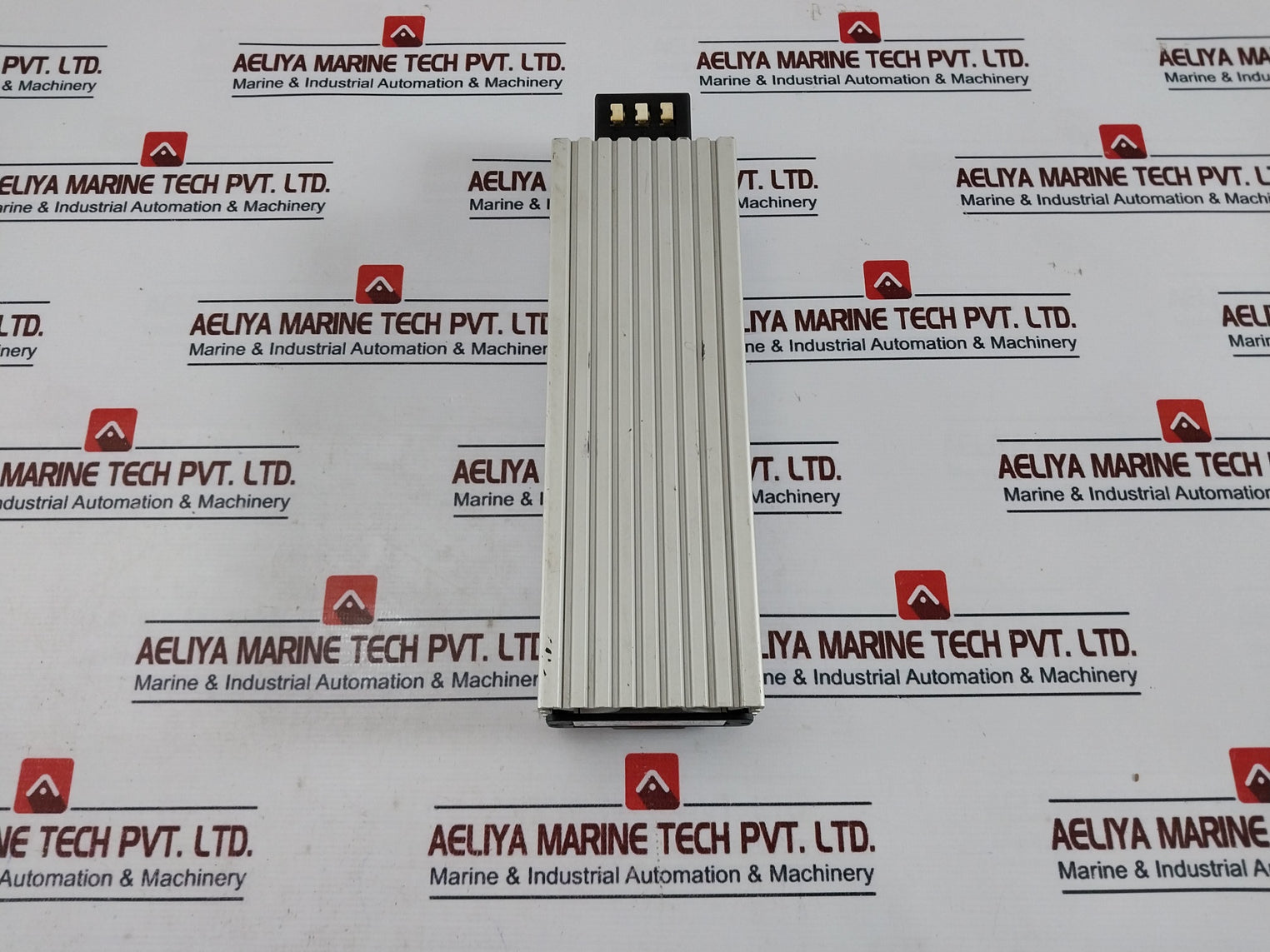 Pfannenberg FLH 150 Radiant Heater 17015005007 IP20 150W 110-250Vac 50/60Hz