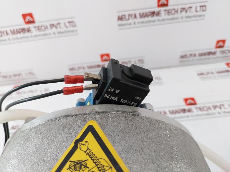 Pfeiffer Vacuum Evb 160 Pa High Vacuum Right Angle Valve Pfb38201A