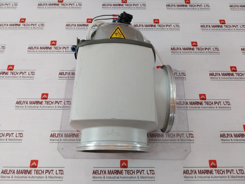Pfeiffer Vacuum Evb 160 Pa High Vacuum Right Angle Valve Pfb38201A
