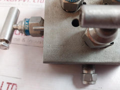 Pgi M-652Sct 316 Stainless Steel Pneumatic Manifold Valve 1Nstr