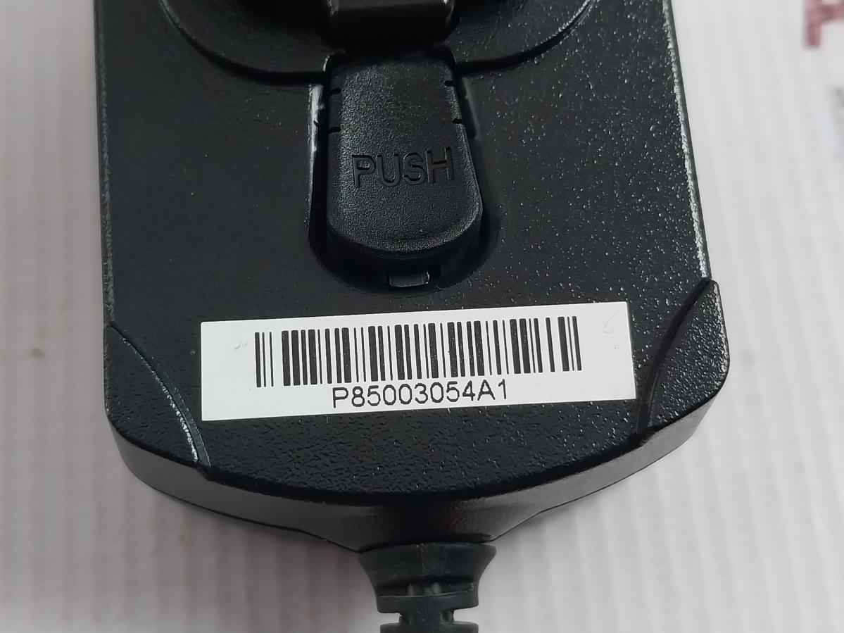 Phihong Psm11R-090 Switching Power Supply 9V 1.12A Ac