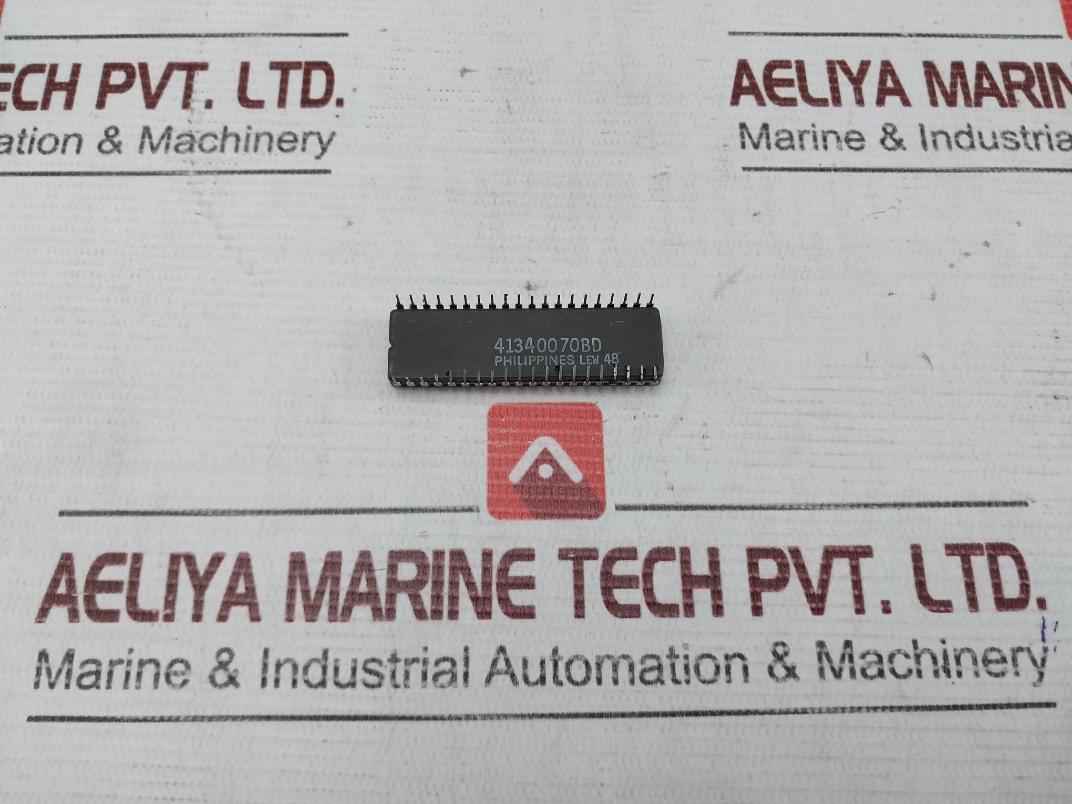 Philips Eeproms-erasable Programmable Read-only Memory Set 7L9827