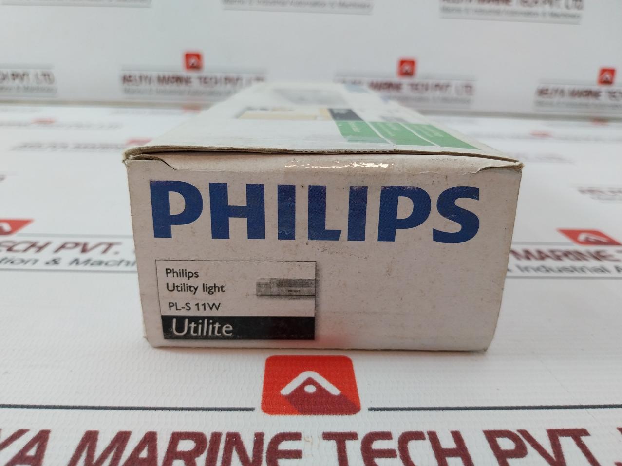 Philips Fms 200/111 Utility Light Pl-s 11W/865-gl16B 9W Lamp