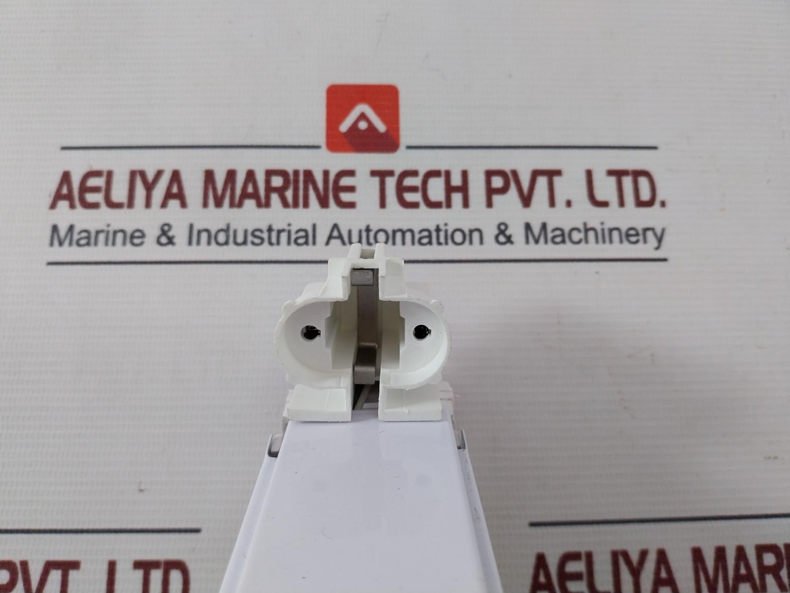 Philips Fms 200/111 Utility Light Pl-s 11W/865-gl16B 9W Lamp