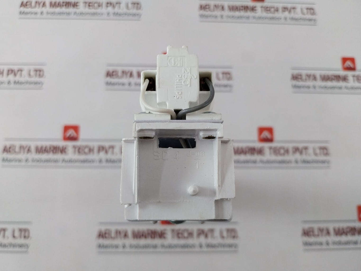 Philips Fms 200/111 Utility Light Pl-s 11W/865-gl16B 9W Lamp