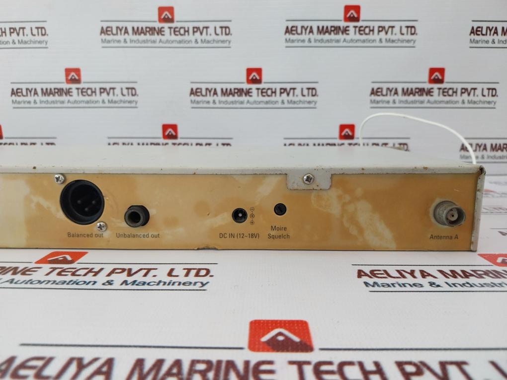 Philips WMS 2700 Multi-Channel Diversity Receiver LBC 2701/02