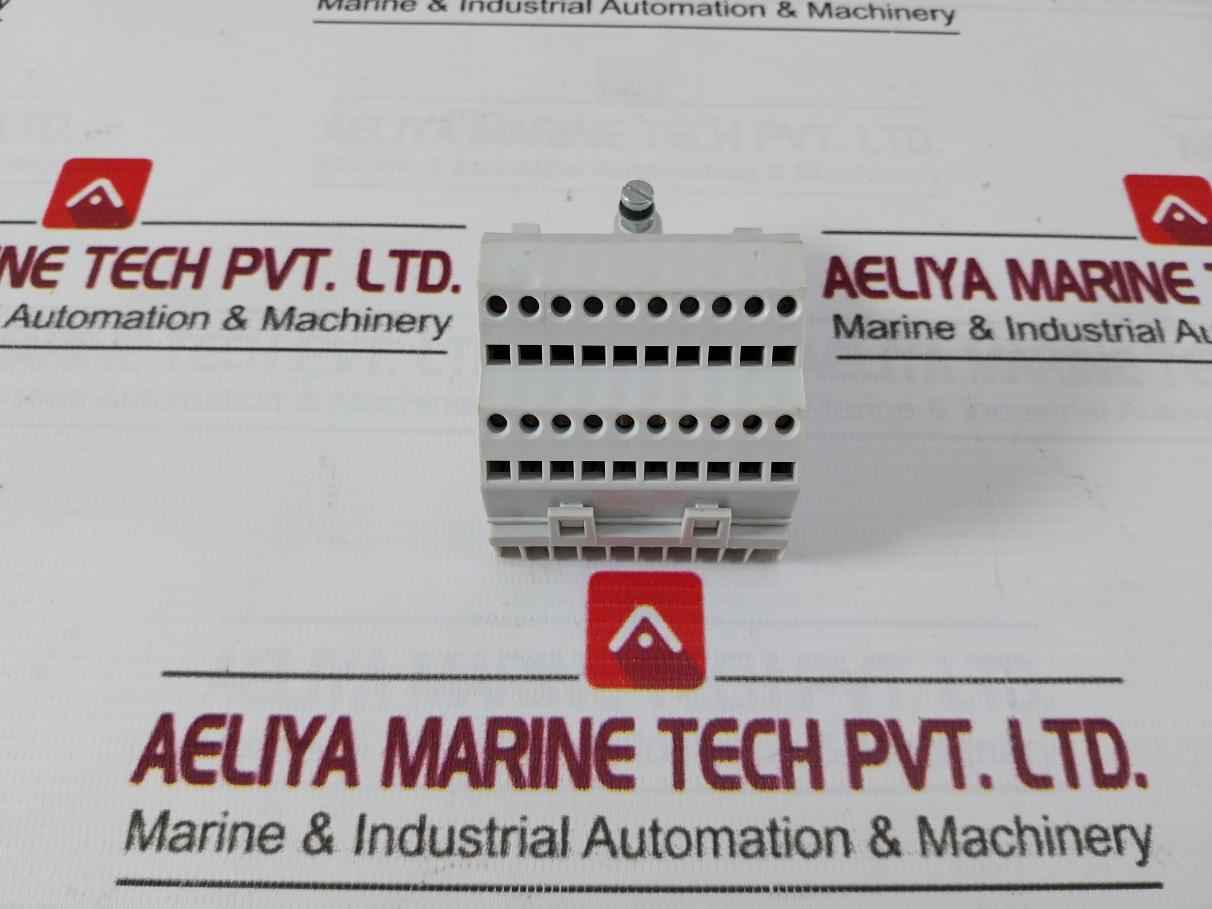 Phoenix Connect 10 Way Terminal Block