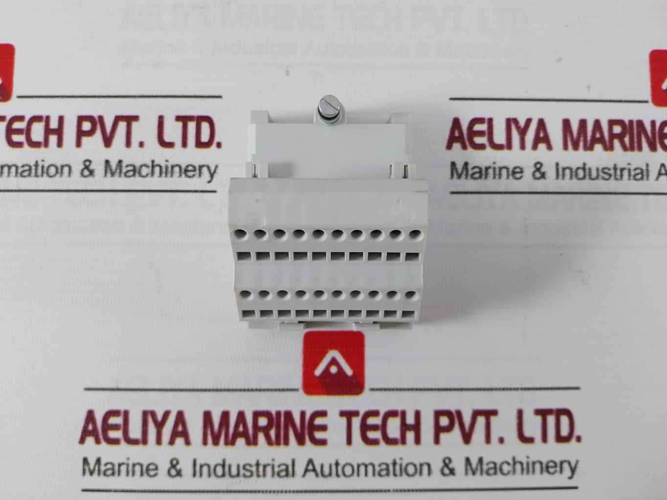 Phoenix Connect 10 Way Terminal Block