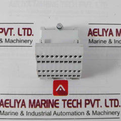 Phoenix Connect 10 Way Terminal Block