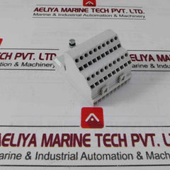 Phoenix Connect 10 Way Terminal Block