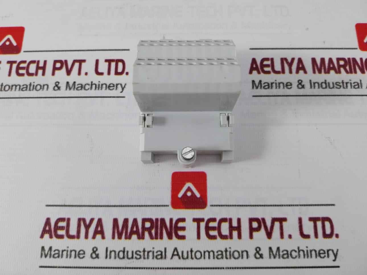 Phoenix Connect 10 Way Terminal Block