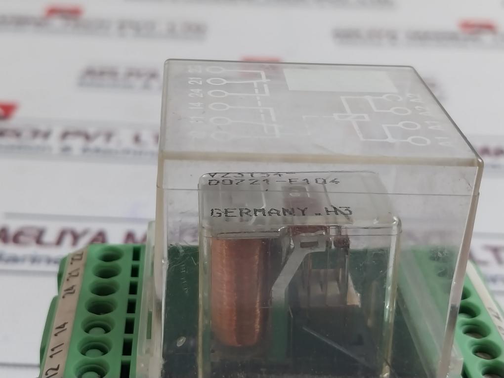 Phoenix Contact Emg 37-rels/K2-g 24 Relay Module With Plug In Base Input 24 Vdc