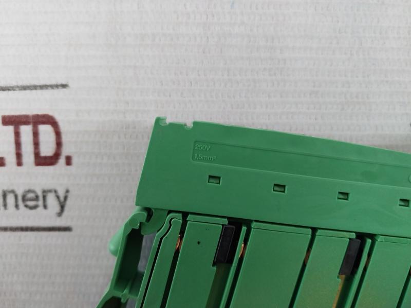 Phoenix Contact Ib Il Ai 2/Sf Analog Module 60C 0-10Vdc/4-20Ma 250V 4A