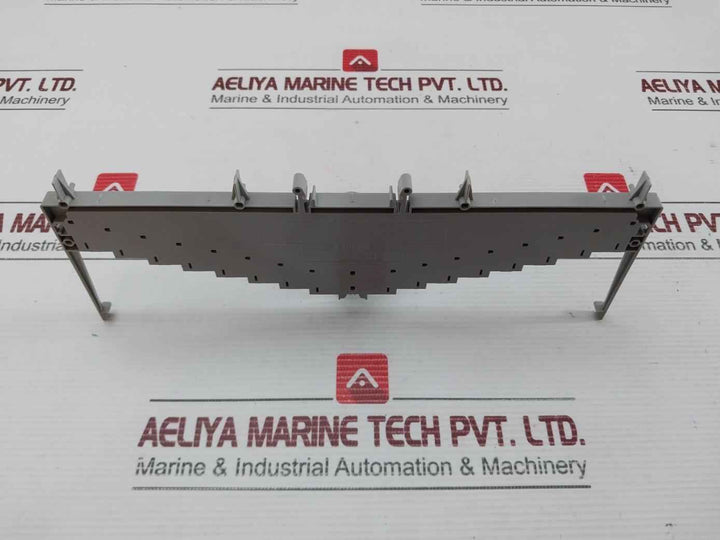 Phoenix Contact Marshalling Panel Zrv 8 (1 Box=10 Pcs) New