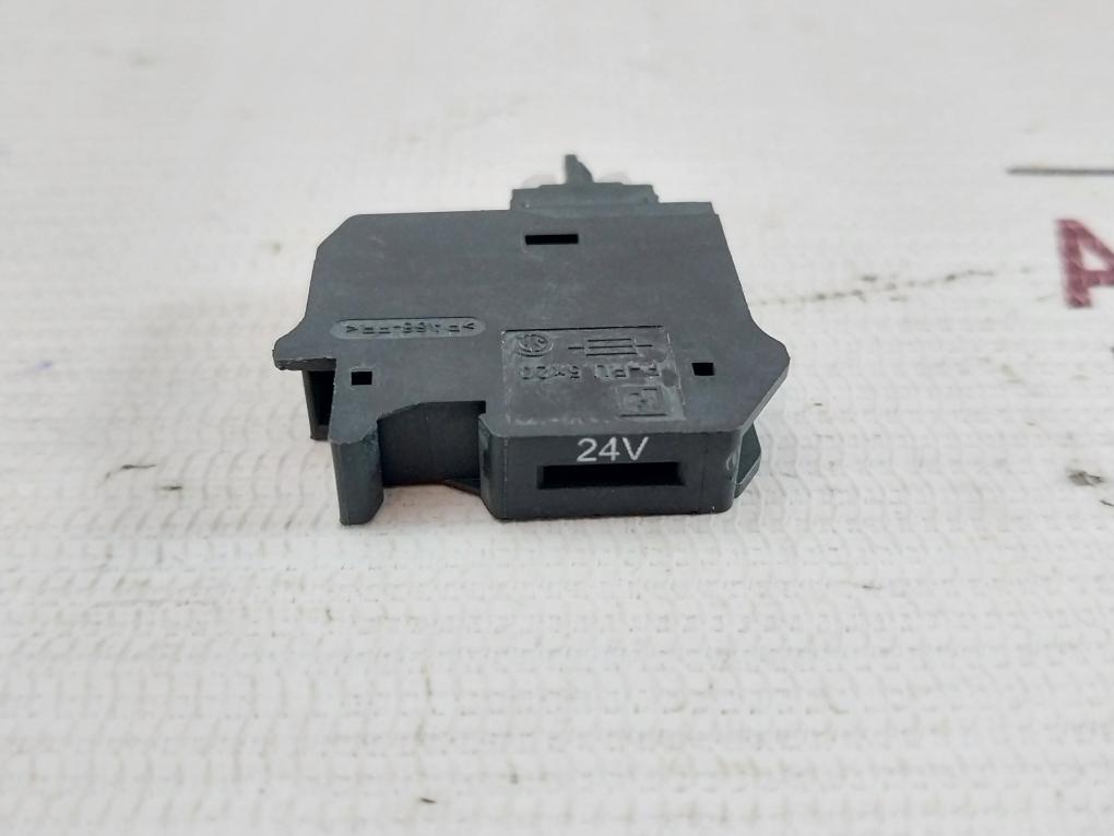 Phoenix Contact P-fu 5X20 Led 24 Large-surface Labeling Option 300V 10A